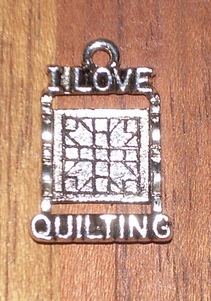 I Love Quilting Pewter Charm