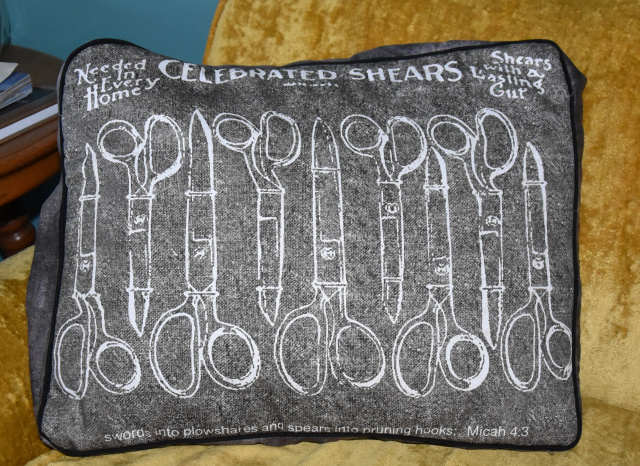Arthropod BOM wool thread set – Carried Away Designs